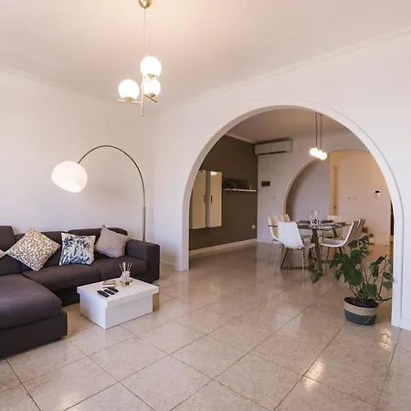 شقة Seafront Luxury 3 Bedroom St Julians *