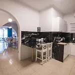 Apartmán Seafront Luxury 3 Bedroom St Julians Saint Julian's