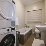 Seafront Luxury 3 Bedroom St Julians Apartamento