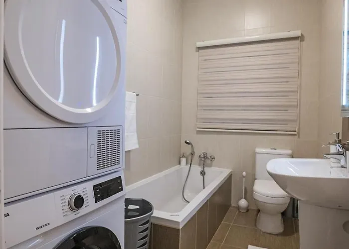 Seafront Luxury 3 Bedroom St Julians Saint Julian's