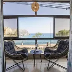 Seafront Luxury 3 Bedroom St Julians San Ġiljan