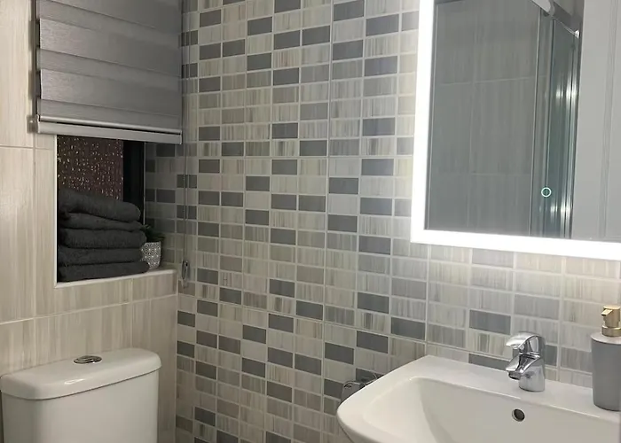 Seafront Luxury 3 Bedroom St Julians